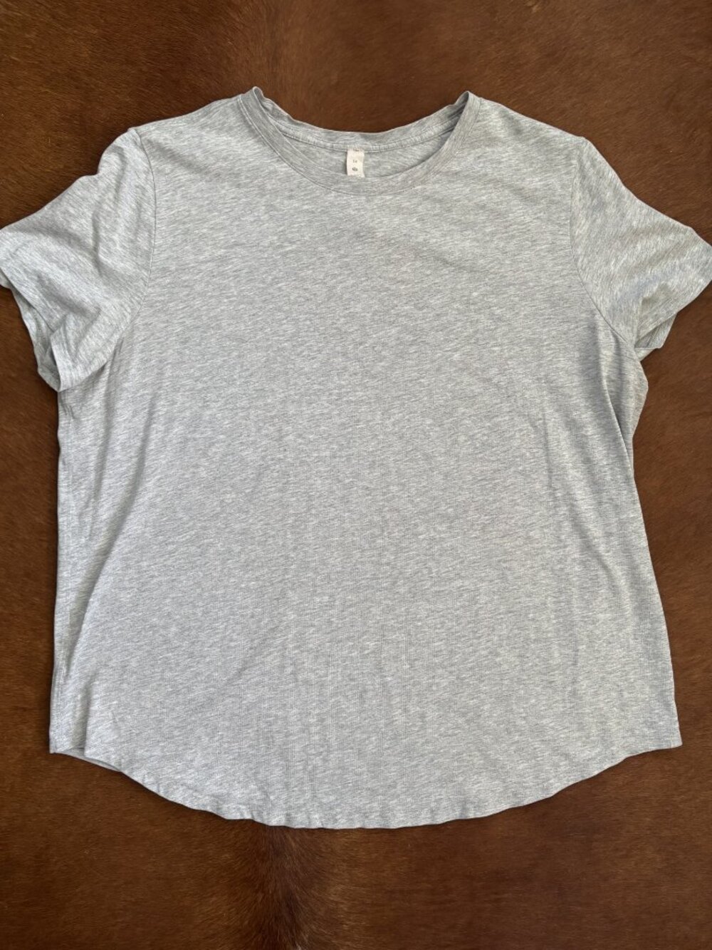 Gray Lululemon Jersey Training Short-Sleeve Shirt - Size 14